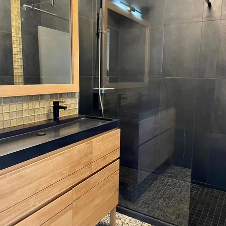 T3 A 300m Avec Piscine Tennis *