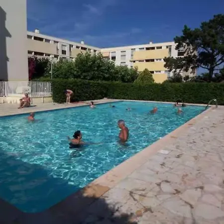 公寓 T3 A 300m Avec Piscine Tennis