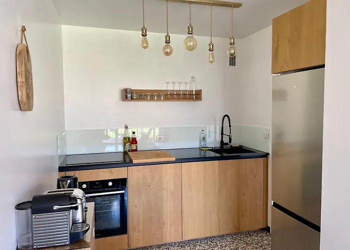 T3 A 300m Avec Piscine Tennis Apartmán *